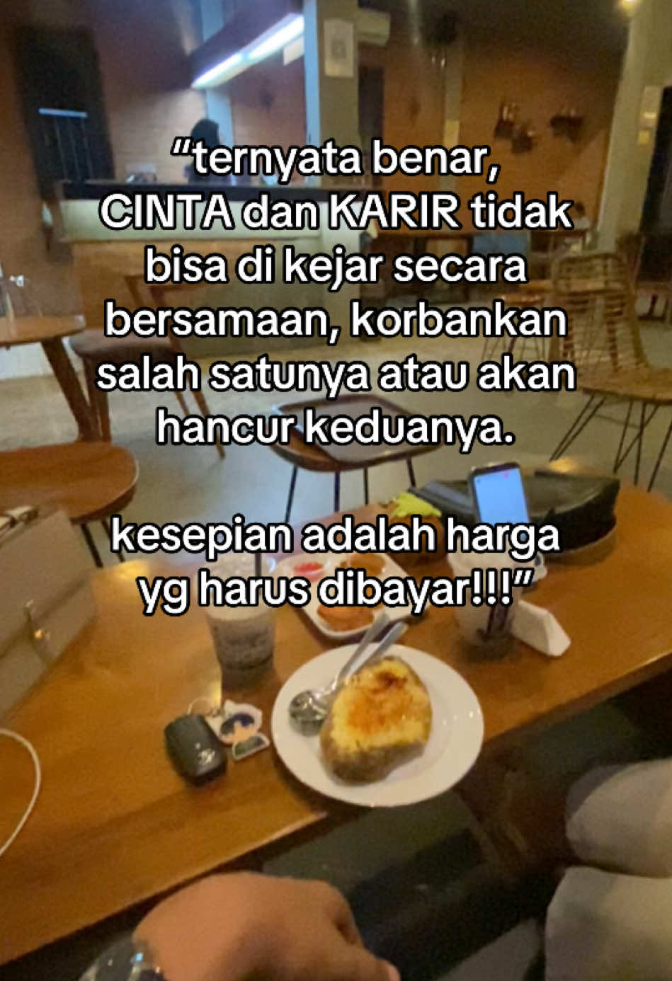 fokuslah salah satunya🔥🔥 #independentwoman #motivation #cinta #karir #4upageシ #fyppppppppppppppppppppppp #tuban24jam 