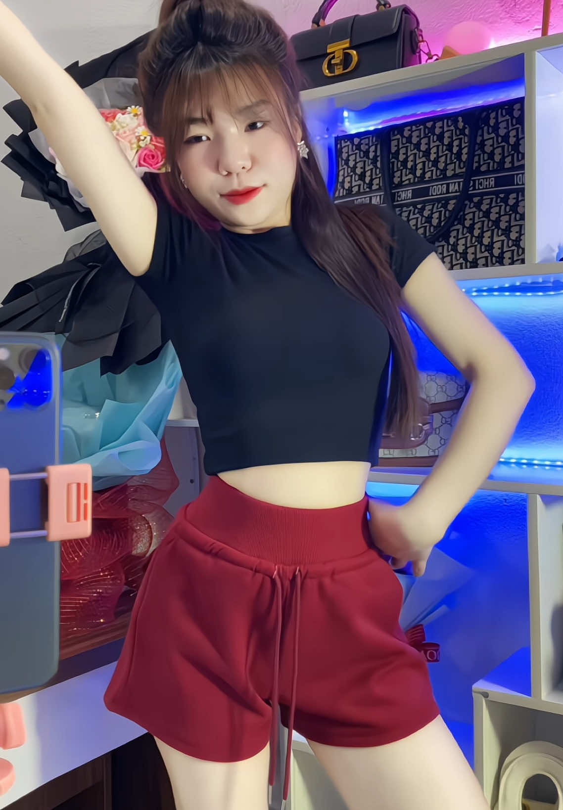 Quần xinh qué quất thêm màu đỏ #xuhuong #reviewlamdep #reviewthoitrang #viral #thoitrang #reviewvayxinh #quanao 