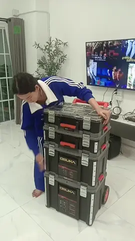 #osuka #OSUKA #ช่างdiy #กล่องใส่เครื่องมือหลายชั้น #tiktokshopครีเอเตอร์ #tiktokป้ายยา #tiktoku #ฮิตวันนี้ในติ๊กต๊อก #เทรนวันนี้มาแรง #กล่องใส่เครื่องมือช่างสองชั้น #ชั้น #เครื่องมือช่าง #เครื่องมือช่างมืออาชีพ #DIY 