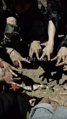 Do u believe a song can save someone? #coverme #straykids #스트레이키즈 #straykidssong 