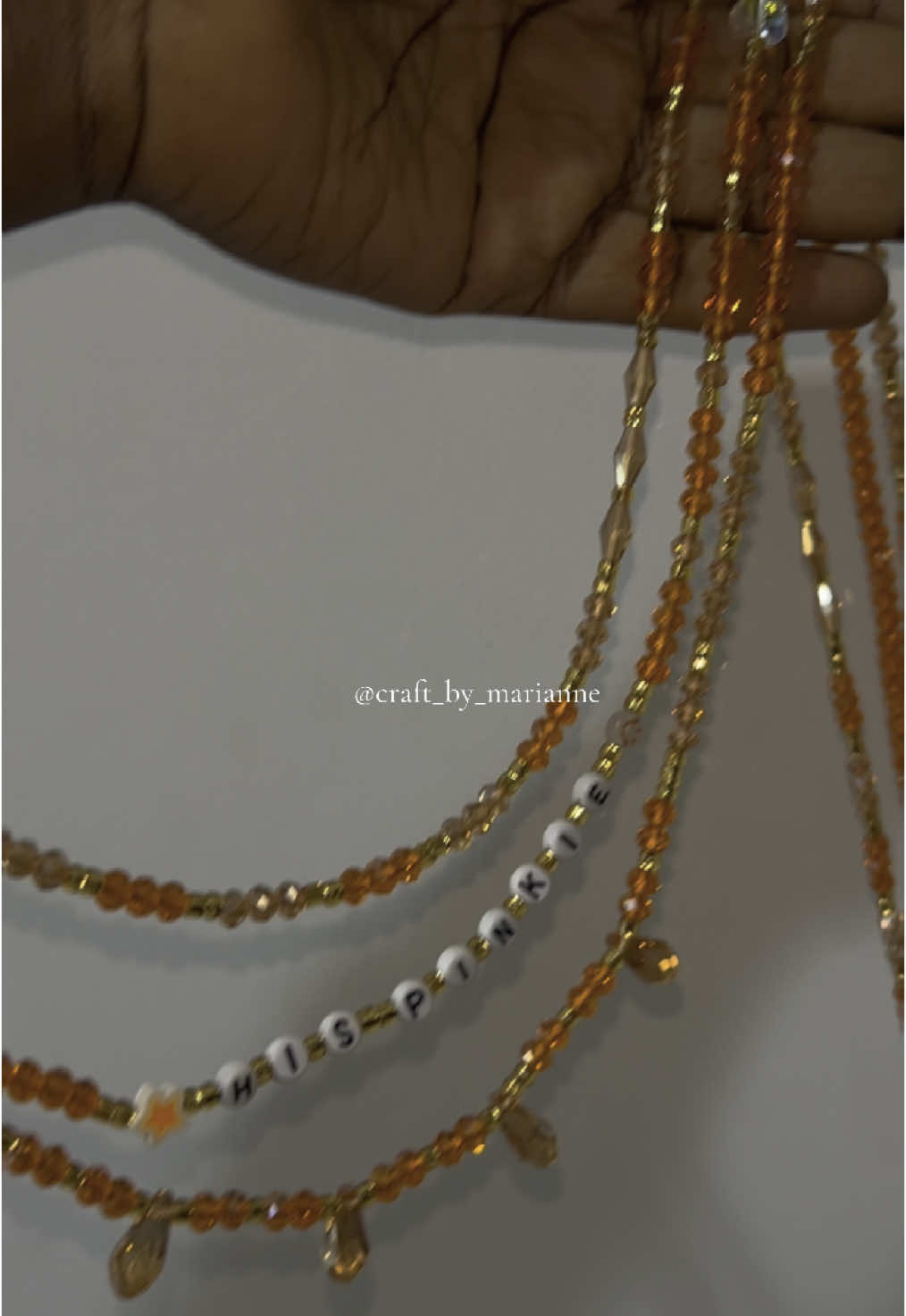 ✨Price : 45-50 cedis per strand  📌Standard length of every strand is 50 inches, every 5 inches attracts an extra cost 📌Pendants and customization comes at an extra cost  Orders are made ready 5-7 working days after making payments excluding Saturdays TO ORDER: Directly message me via Instagram or WhatsApp link in the bio  24 hours online bead shop in Ghana 🇬🇭  #beads #waistbeadsforallsizes #waistbeadsinghana #crystalstones #tinybeads #