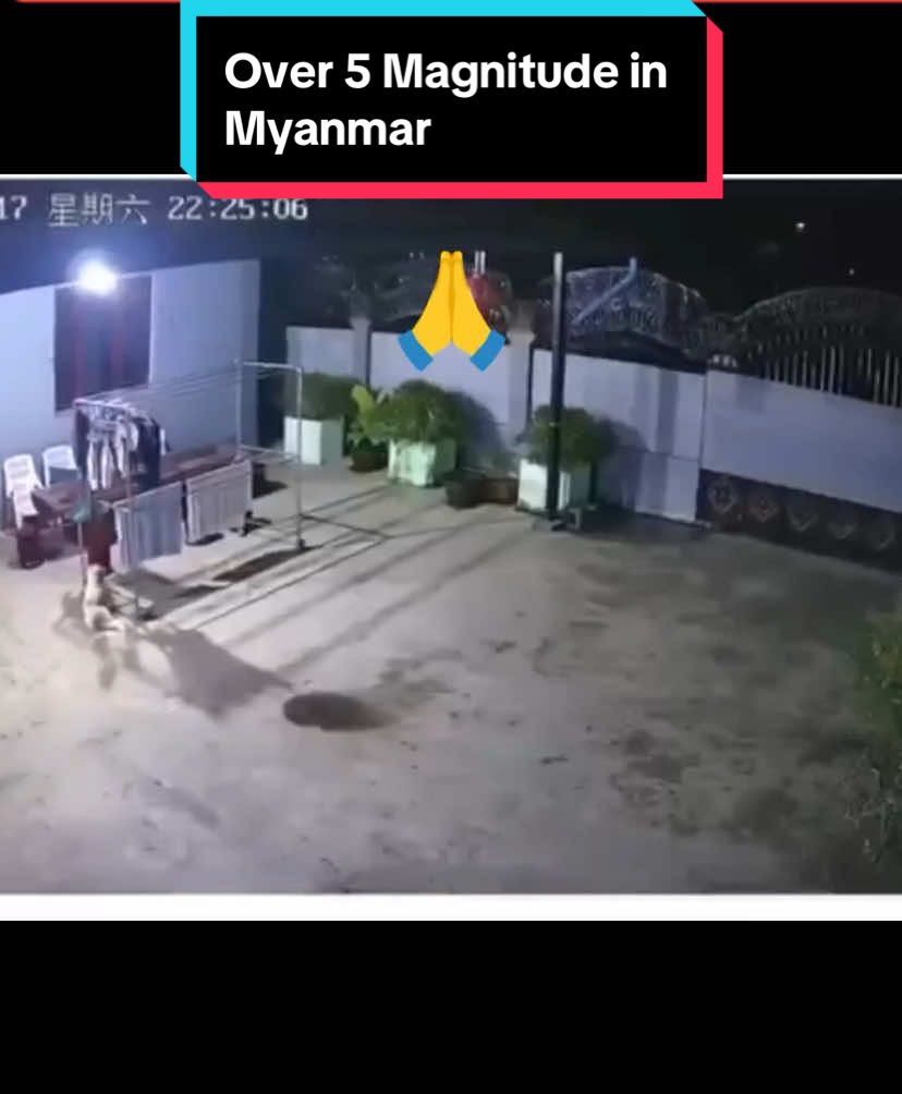 The footage of 5.24 magnitude quake in Myanmar  #myanmar #earthquake #breakingnews 