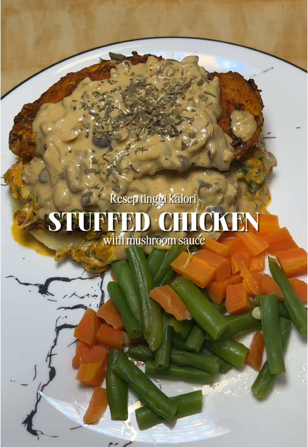 Stuffed Chicken Recipe🐔  Bingung gak sih dada ayam mau dimasak apa lagi? Wajib banget sih cobain resep yg satu ini🤤🤤 Bahan :  - Dada ayam - Dry rub healthy republic  - 2 siung bawang putih - 1/2 bawang bombay - 1,5 sdm cream cheese  - Kezu mozarella - 1 sdm bumbu dry rub healthy republic - bubuk parsley(optional)  #resepsehat #reseprendahkalori #reseprumahan #resepsimple #stuffedchickenrecipe #healthyrepublic #healthyfood #resepsehatsimple #healthyrecipe 