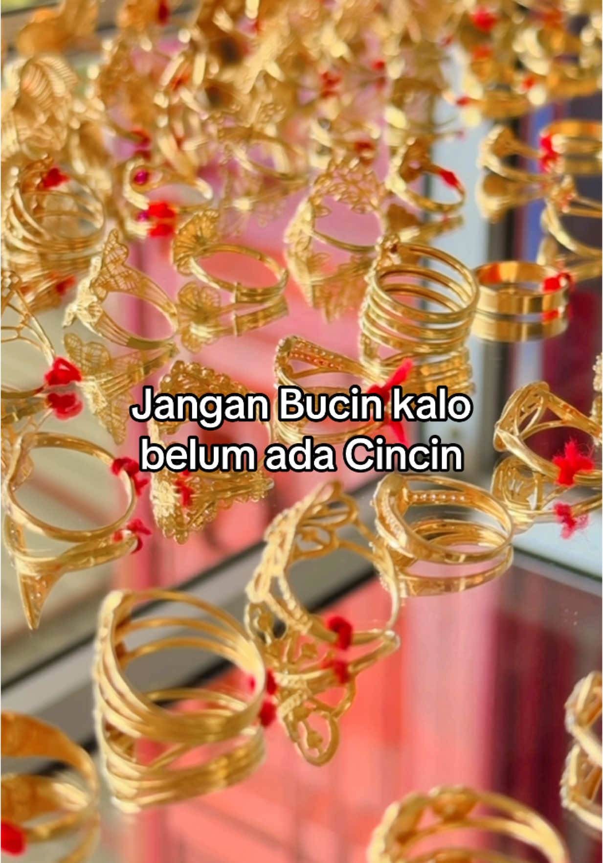 TOKO EMAS DINI  • Order via Online & via Kurir • OPEN SETIAP HARI, SIANG SAMPAI JAM 5 SORE • Bisa pengiriman ke semua luar daerah ☎️ Wa admin 085255720908 atau klik link Wa di bio => https://bit.ly/JualBeliEmasBone 📍 RUKO PASAR SENTRAL PALAKKA  (Ruko 4Lantai Pas Pertigaan samping penjual daging). ✅ Harga Emas bisa berubah mengikuti pekembangan emas insternasional. • instagram: @toko_emasdini.bone  @testi_tokoemasdini  Facebook: Dini Haming #fyp #tokoemasdinibone #jualbeliemas  #emas916 #emas24k  #emasantam #emasonline  #watampone  #jualbeliemasbone #CincinKado #cincinnikah #cincintunangan #jualbeliemas  #emas916 #emas24k  #emasantam #emasonline  #watampone  #jualbeliemasbone #antingemas #gelangemas  #kalungemas  #cincinkado #fyp #bisnismilenial #tokoemasdini #sorotanpublik 