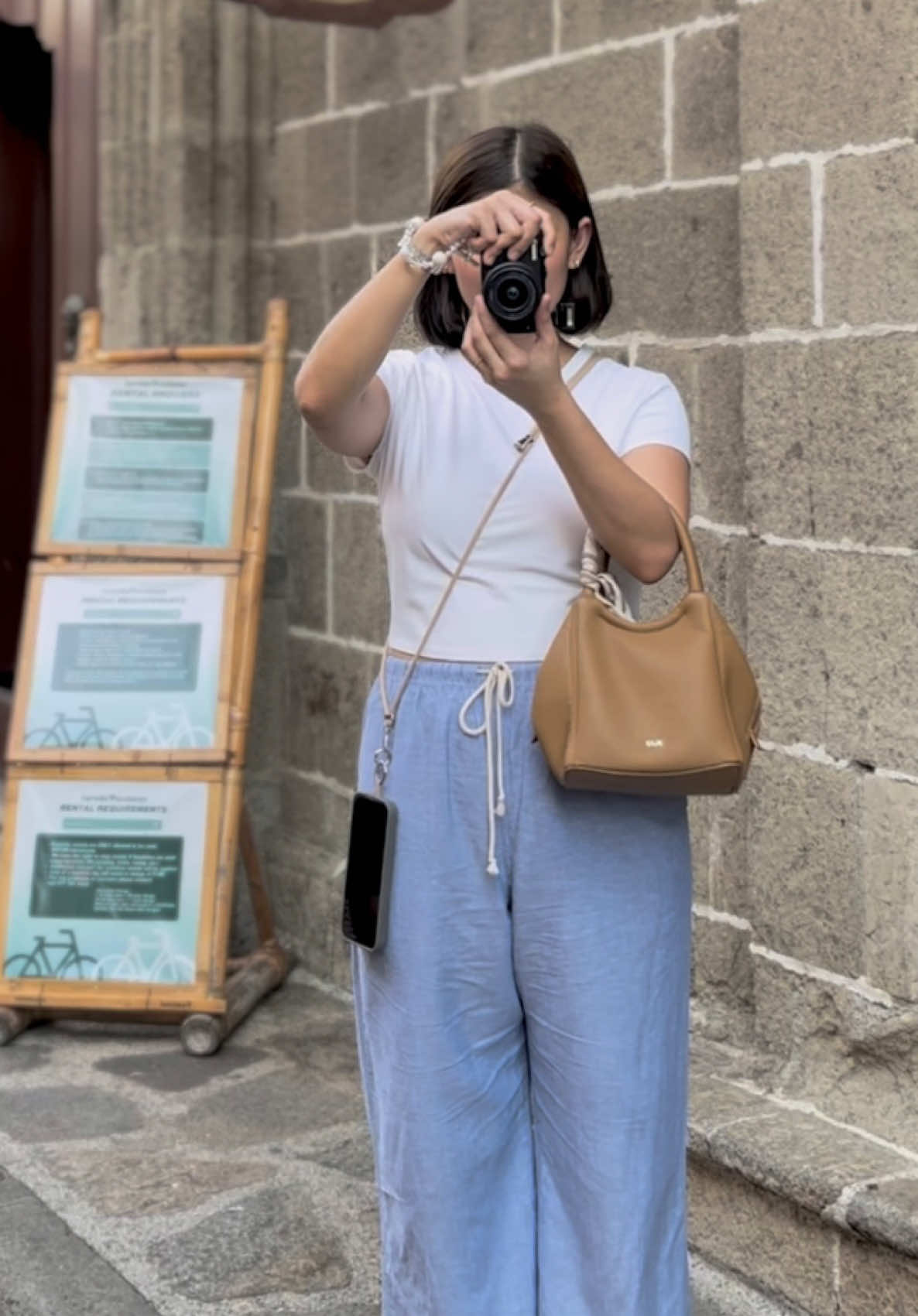 Mobile phone lanyard: for the girlies like me who keep losing their phones 📱 #mobilephonelanyard #phonelanyard #phonestrap #phoneaccessory #phoneessential #thingsyoudidntknowyouneeded 