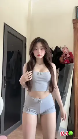 Nhạc siêu dính🤭😝❤️#viral #capcutmaster #thinhhanh #xuhuong #gaixinhnhay #giaitritiktok #hottrend #dance  @Quỳnh Anh🍀  @Quỳnh Anh🍀  @Quỳnh Anh🍀 