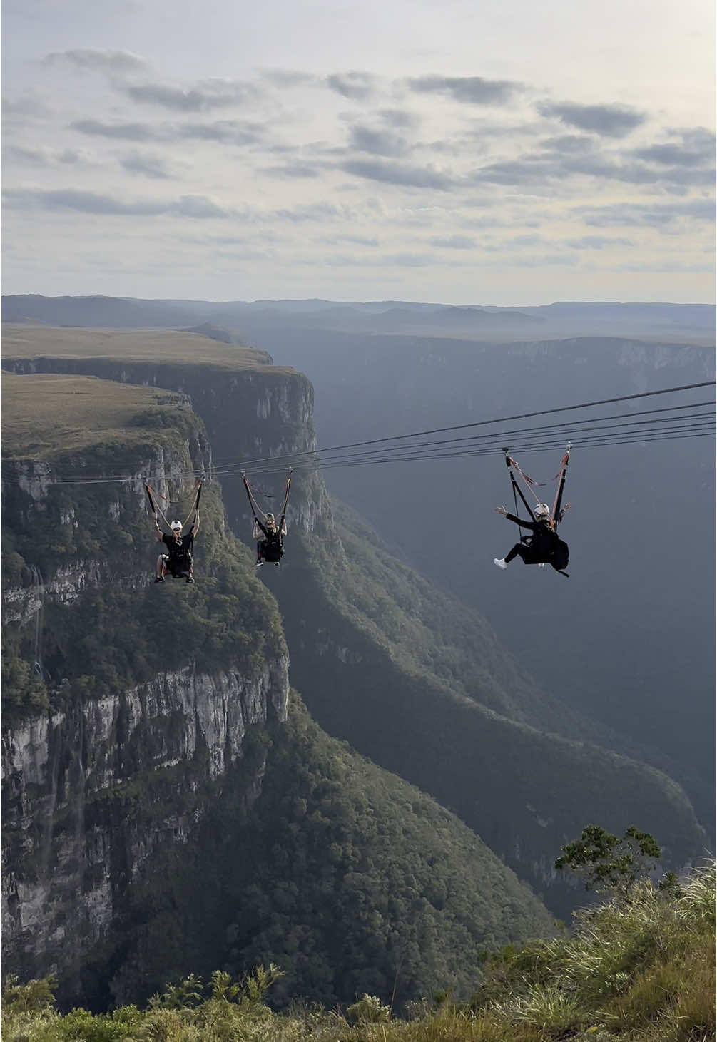TBT da Tirolesa mais alta das Americas. Uma experiência incrível #canionfortaleza #tirolesa #adrenalina #felicidade #paz #cambaradosul #rs 