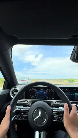 Location de voiture de luxe  #CapCut #explore #flypシ 