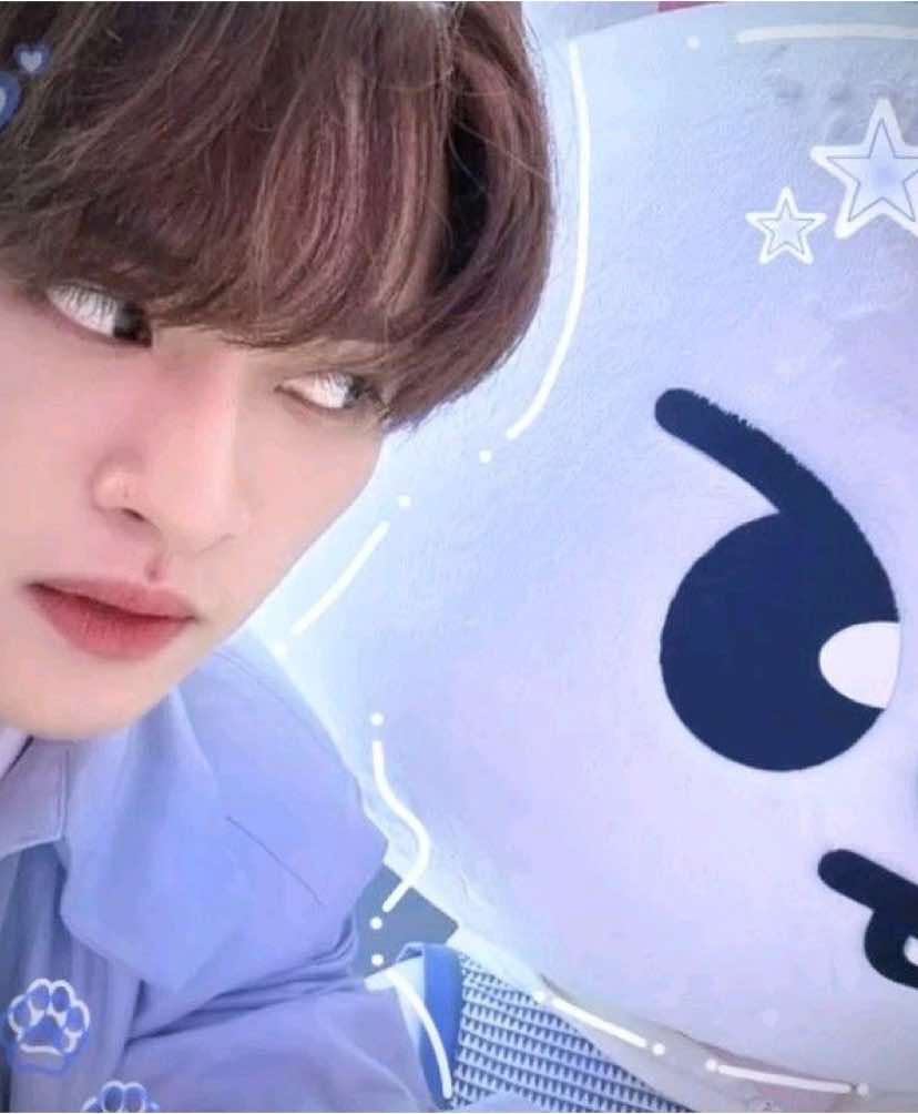 Nₑw 𝐩ₒ𝘴𝚝!! 😶‍🌫️ #LEEKNOW :: Dios amo mucho a lee 🫶🏻😭🤍 Hashtags ::  #fyp #viral #stay #xnista #amo #leeminho #🤍 #fyppppppppppppppp #superviral #paratii #lindo #paratiiiiiiiiiiiiiiiiiiiiiiiiiiiiiii #ideasxnistas 