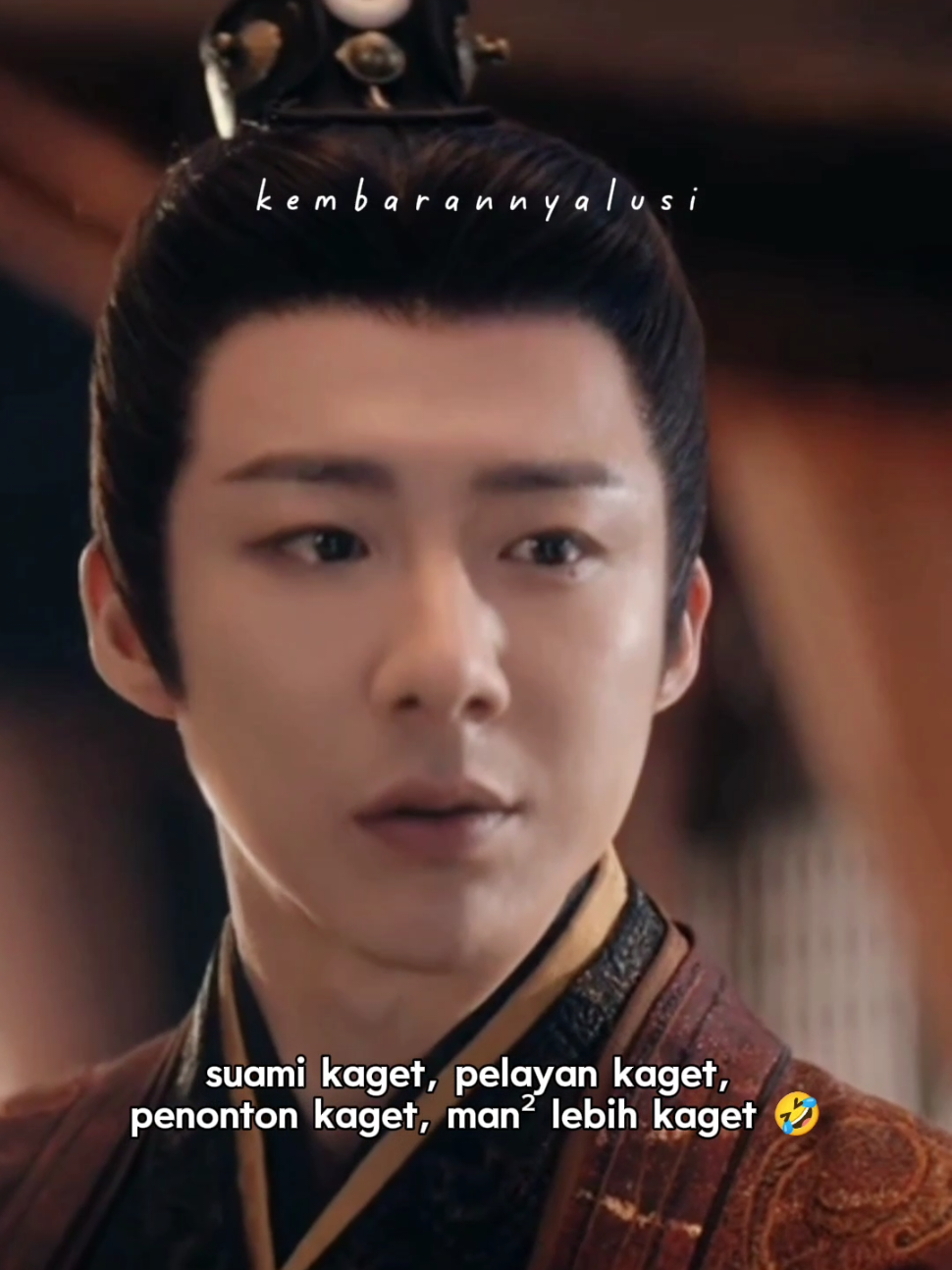 anjiirrrrr siapa yang mesem² ni woy! gua dari tadi nyengir aja 😭 kecintaan banget gua sama pasutri ini 😭😭😭 Judul (The Prisoner of Beauty)  Tayang di (WETV)  #theprisonerofbeauty #songzuer #qiaoman #xiaoqiao #liuyuning #weishao #zhonglin #liuduanduan #xuanlu #liuyihao #weixiao #wuhaochen #wangchengsi #chuzijun #weidao #cdrama #drama #drachin #dramachinaongoing 