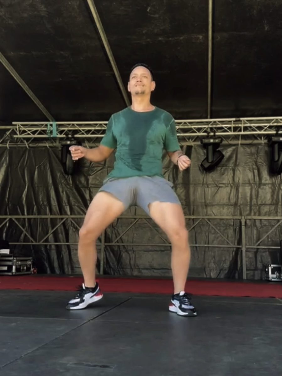 #dance #funana #capvert #zumba #zumbafitness #zumbainstructor #iledelareunion974🇷🇪 #reunionisland #974🇷🇪🇷🇪 #974🇷🇪 #workout 