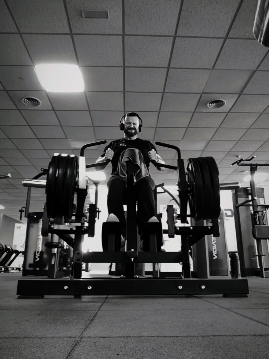 #CapCut #GymTok #gym #fitnessmotivation #Fitness #neversurrender #nevergiveup #oxygen #oxygensportsclub 