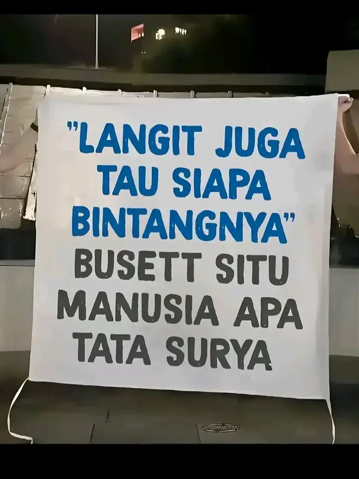 #trending #fotoslidegeser #langitajatausiapabintangnya #busetitusiapamanusiapatatasurya #fypp 