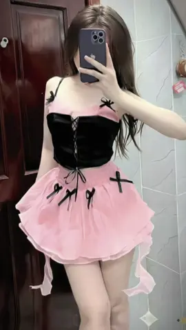 Set Váy Áo Hai Dây Cúp Đan Chéo Phối Chân Váy Chun Cạp Cao😉😉😉#xuhuong #xuhuongtiktok #fyp #ftypシ #doxinhmoingay #vayxinhmoingay #vayxinh #setdoxinh 