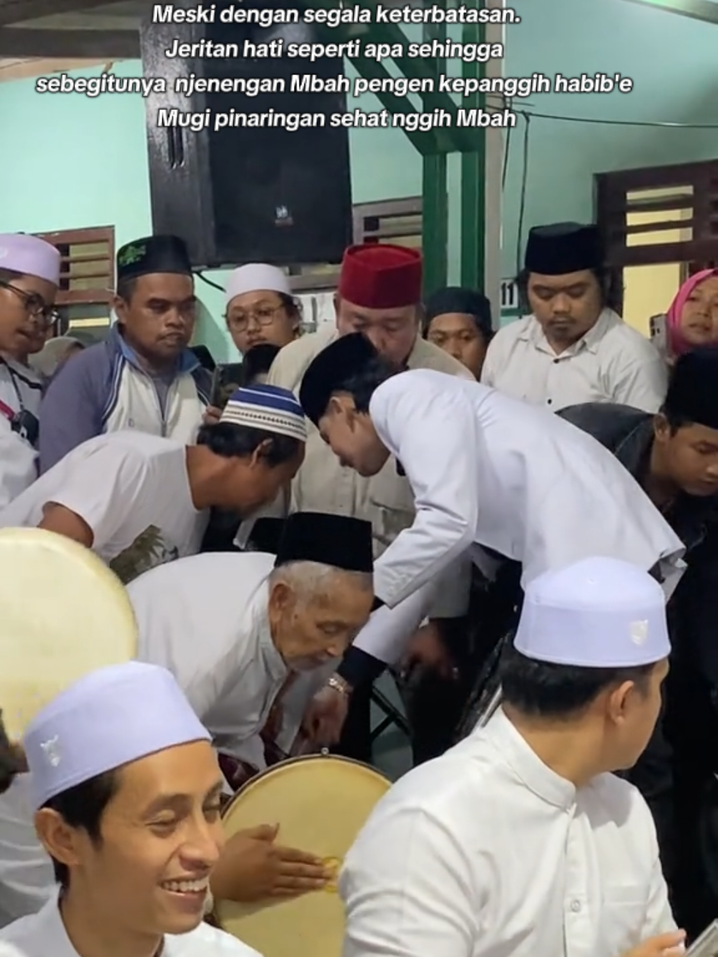 narasi mereka hanya itu2 saja untuk membencimu,tapi aku punya banyak alasan untuk tetap mengikutimu 🥹 . . #habibzaidanyahya #habibzaidan #zaidanyahyaa #zaidanyahyaaofficial #sekarlangitboyolali♥️ #fyp #mzy #alexpablo 