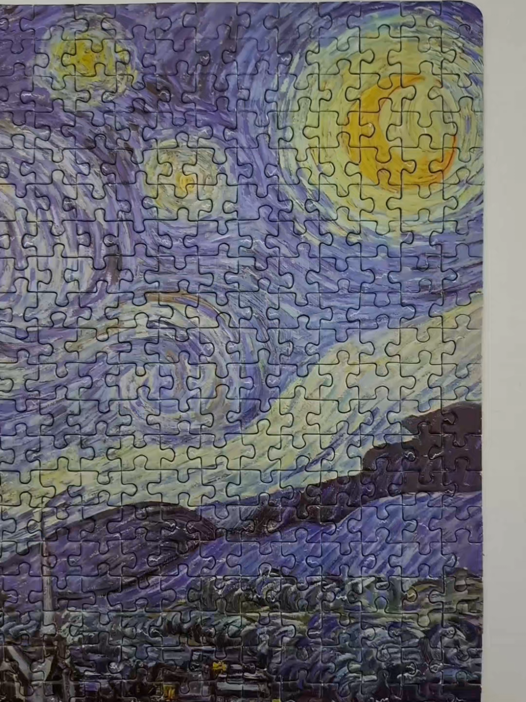 Finalizado!! 🥹Quebra-cabeça 500 peças. A Noite Estrelada - Vincent Van Gogh #quebracabeça #vangogh #noiteestreladavangogh #noiteestrelada 