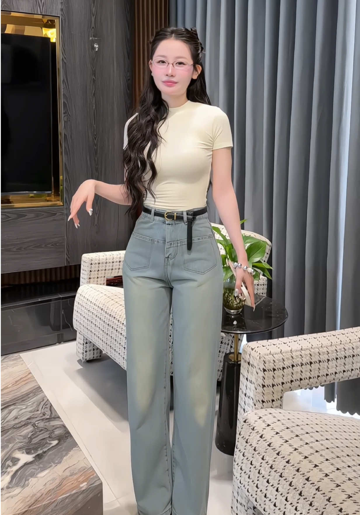 Quần jeans nữ xinh dễ mặc #22etm #webuild #trinhlunglinh96 #fypシ゚ 