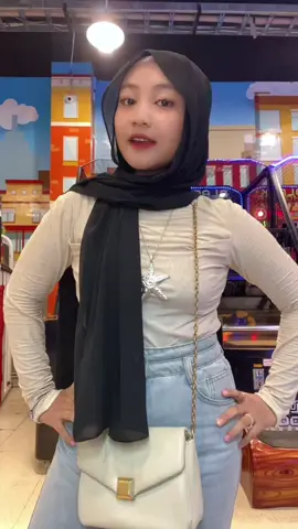 pov : tmn lo ikutin semua bm ya gni 