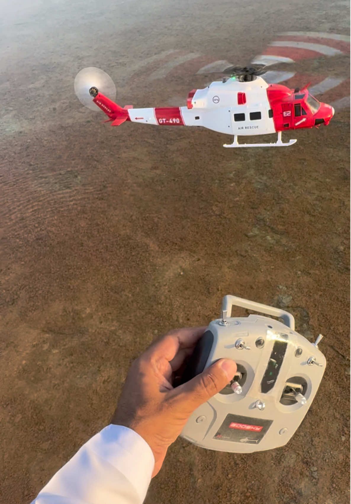 The GPS works perfectly on the water with my new helicopter Goosky E2 GPS version  , anyone can fly this helicopter because it’s so easy to fly it .. #autopilot #helicopter #drone 