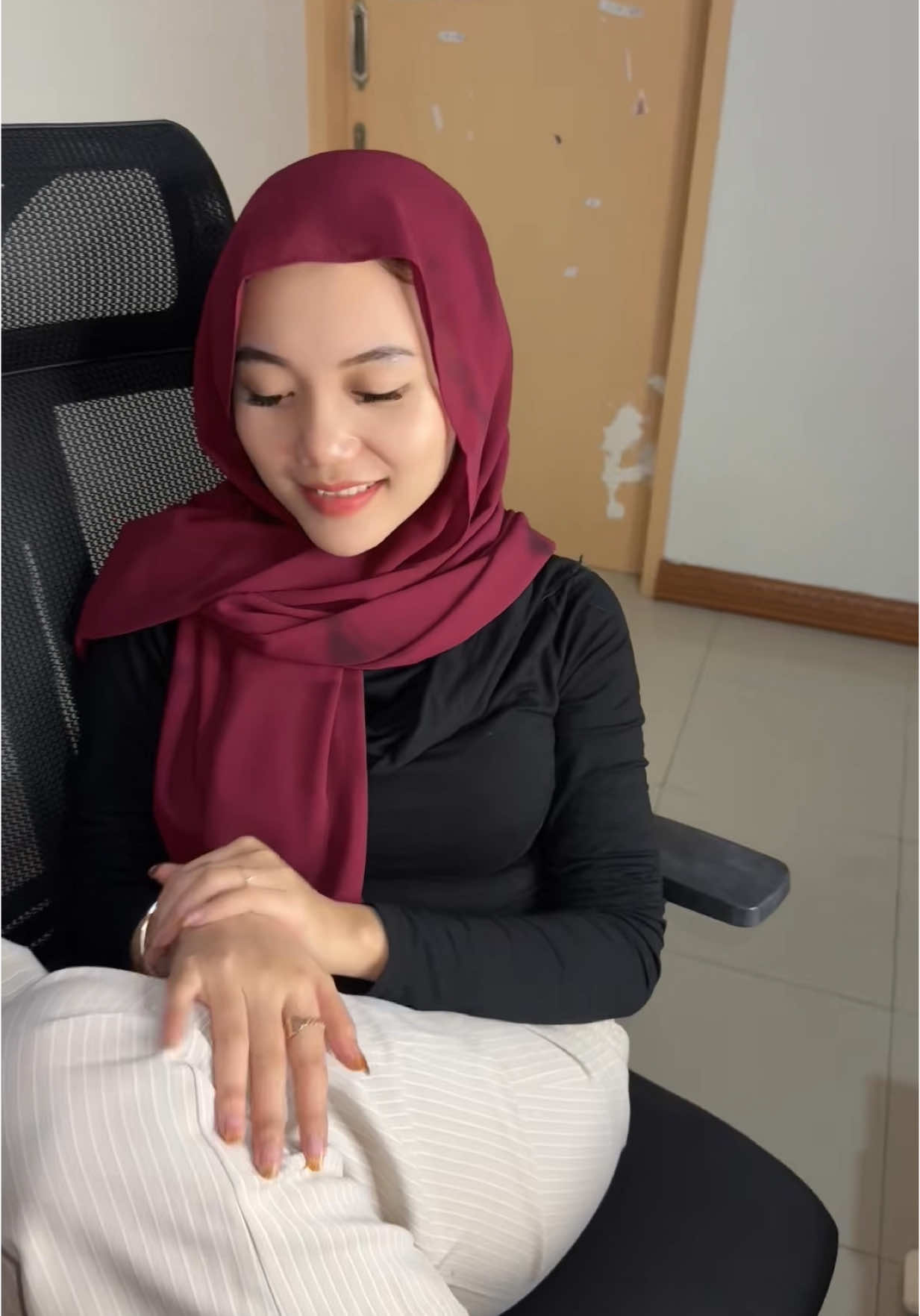 Punya temen kepoann