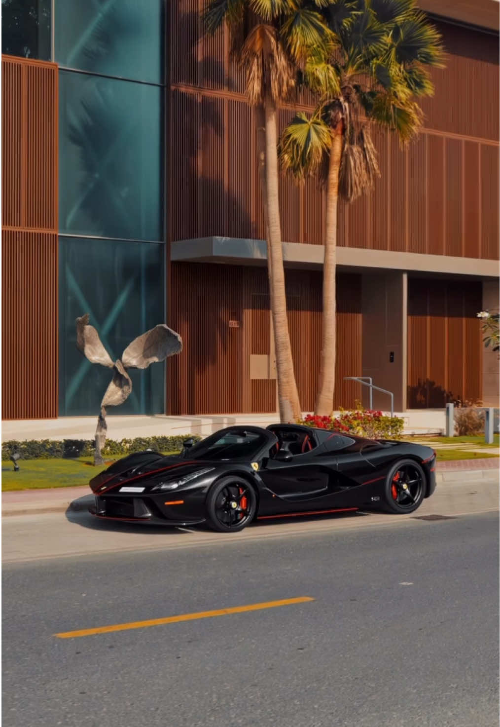 If money can’t buy happiness, explain this🥹 - Ferrari LaFerrari Aperta - 1 of 210 #ferrari #laferrari #cars #dubaicars #carvideography #hypercars 