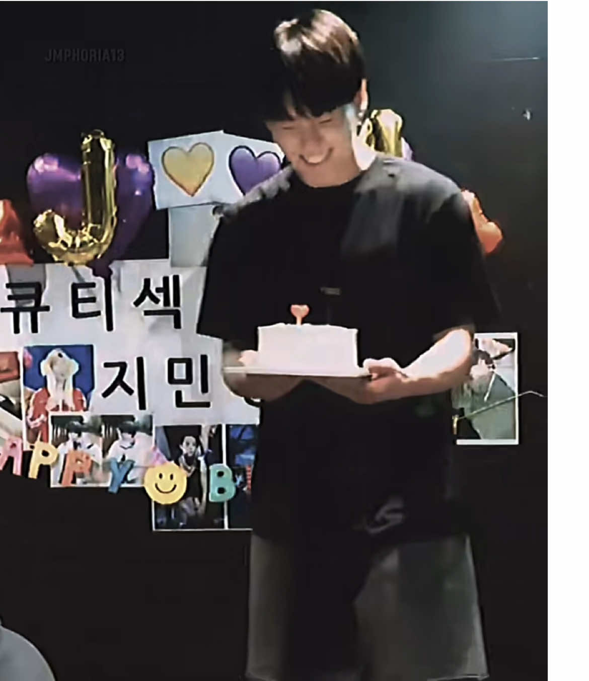 “And if I may just take your breath away”✩ #JIKOOK  _ This live is so precious to me <3 “You’re my park filter” . #kookmin #jimin #jungkook #bts #fyp #global #foryou #kpop #bangtanboys | jimin birthday | #jin #echo #parati  jikook cute moments | kpop trend | #parkjimin #jeonjungkook 