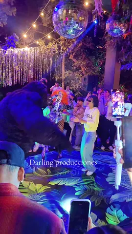 🤩 @valentino sorprendido #valentinopalaciossss #horalocafiestas #fiesta #evento #parati #cumpleaños #darlingproducciones #gorila #kingkong #viral_video 