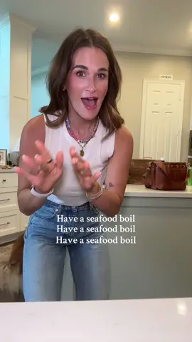 I think this is the best use for this sound 🦀 #seafoodboil #funny #fyp 