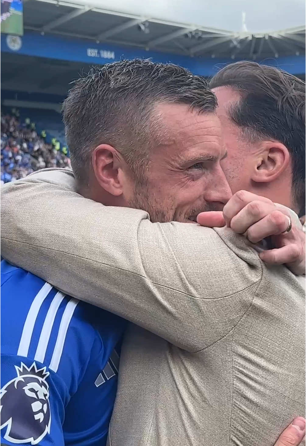 Honouring the greatest 🐐 @Jamie Vardy 