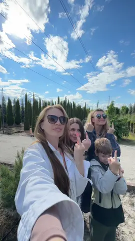 ✨ Рилс так несподівано залетів, тож хочу познайомитись :) Я працюю з Камбо, травами, нетрадиційною медициною й силою природи. Створюю простір для глибоких трансформацій 🐸🌿 #камбо #київ #нетрадиційнамедицина 