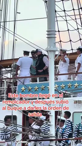 Antes del accidente fatal este hombre llegó #buqueescuelacuauhtémoc #mixico🇲🇽 #buquecuauhtemoc ###acsidente #nycnews #eluniversalmx #eldiariodemexico #reforma #eldiario #thenewyorktimes 