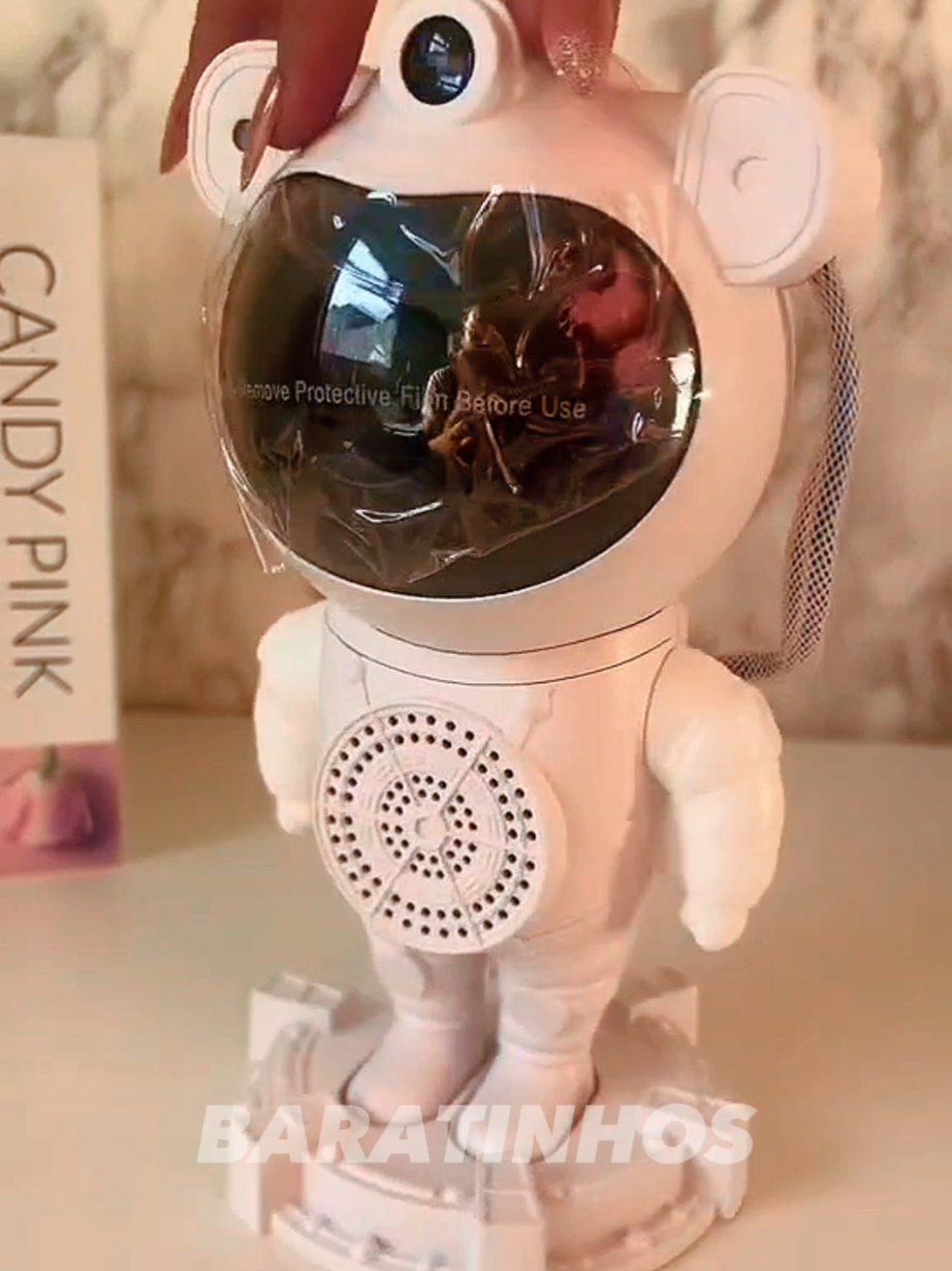 Luminária Astronauta com Caixa de Som Bluetooth #LumináriaAstronauta #CaixaDeSomBluetooth #LumináriaCriativa #DecoraçãoEspacial #AstronautaLuzESom #LumináriaInfantil #PresenteCriativo #SomEDecoração #LuzNoturna #CaixaDeSomCriativa