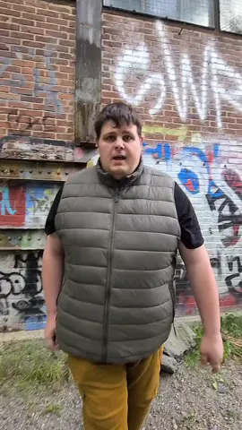 Die nächste Hörprobe zum Song Vorbei 🔥🔥🔥 Beat by Larkin Free Album Download : https://www.file-upload.net/en/download-15491767/M.A.T.-KurzvordemResetBackInTime.zip.html #deutschrap #musik #fyp #Rap #hiphop #fyourpage #trendingvideos 