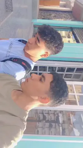 انا وصاحبي لما نشرب حته بمتين 😂😂#مشاهير_تيك_توك #fyp #مشاهدات #fyyyyyyyyyyyyyyyyyyy @✈️🇫🇷 