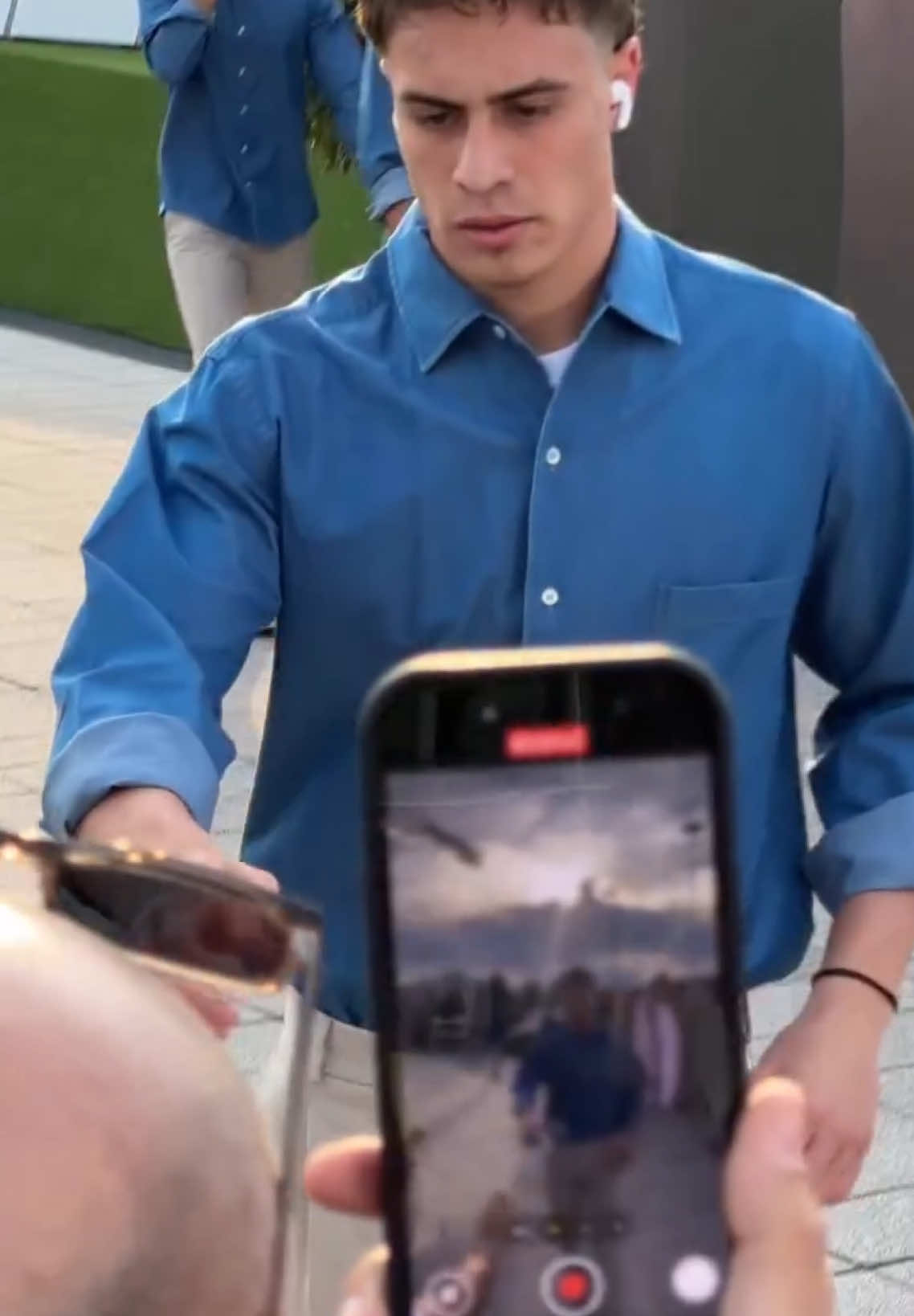 Kenan Yildiz with his New Hairstyle and his Bubble Gum 😁 🤩🌟💙 #kenanyildiz #kenanyıldiz #juventus #fyp 