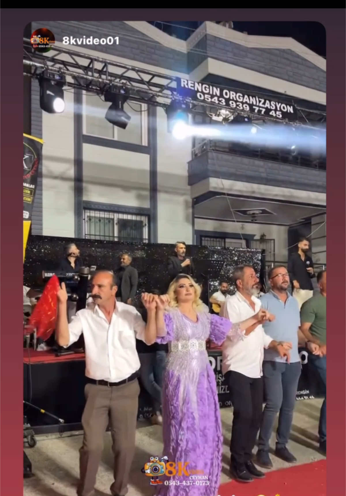 Kombinimmm tatlılığıı🔥🔥babişimin karizması🧿👑 hep mii mükemmelliz🧿#berivanbozkurt #modayöreselgiyim #aşiretdüğünü #düğün #clas #stil #icon #fashion #moda #kirasfistan #zaxo_duhok_hewler_slemani_hawler #iran #türkiye 