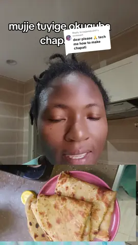 Replying to @najjemba241 how to make chapatti#fypシ゚ #foryoupage❤️❤️ #fypp #wakololo #ugandatiktok🇺🇬 