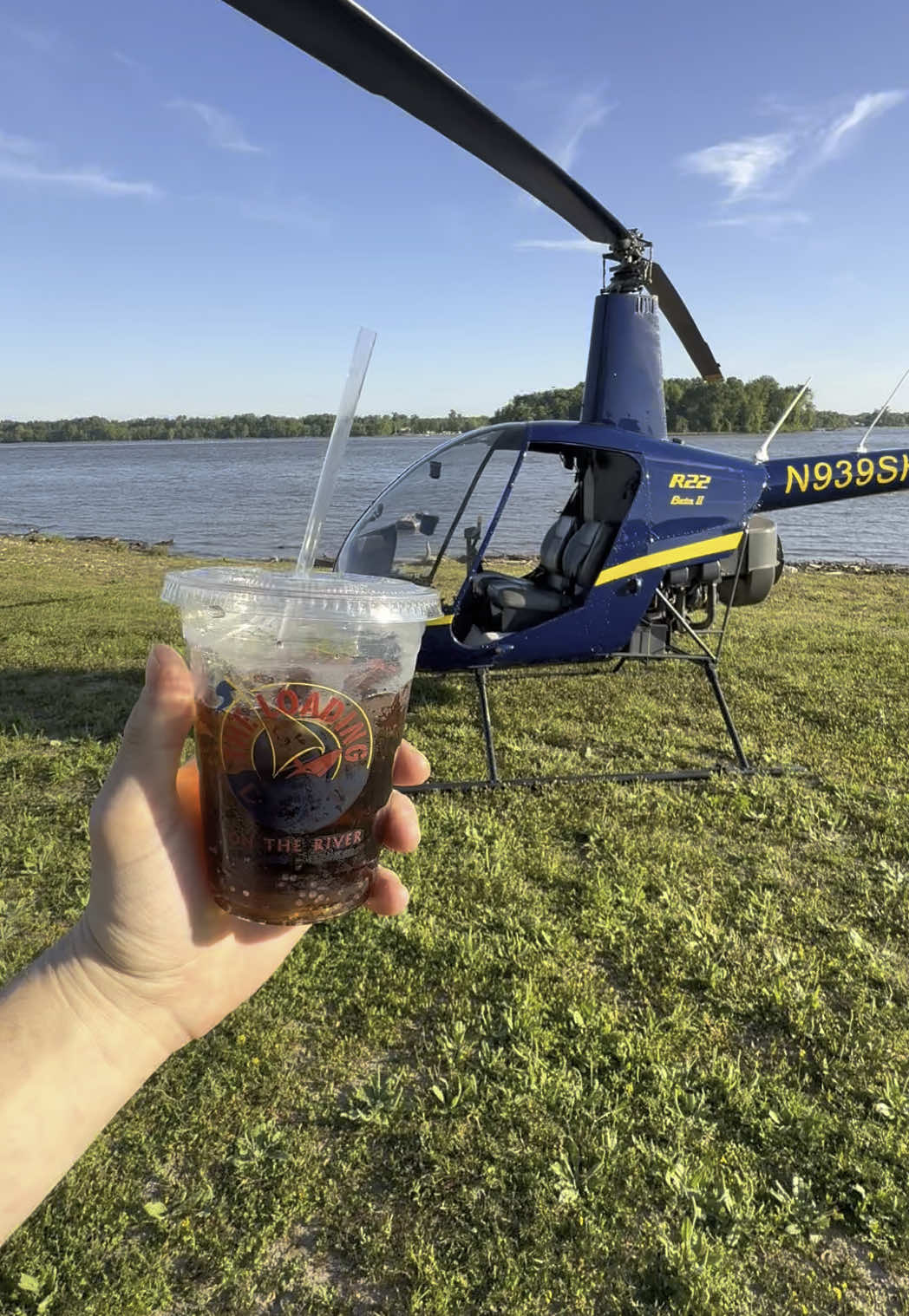 Come fly with me to grab a soda! 