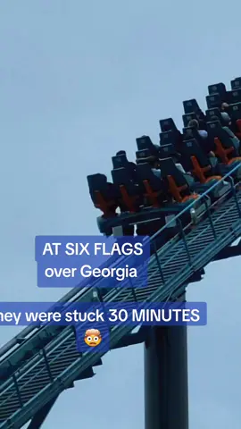 The fact they did 3 test runs before these folks got stuck is crazy. We about to go home lmao😭🤣🤯 #sixflags #rollercoastertiktok 