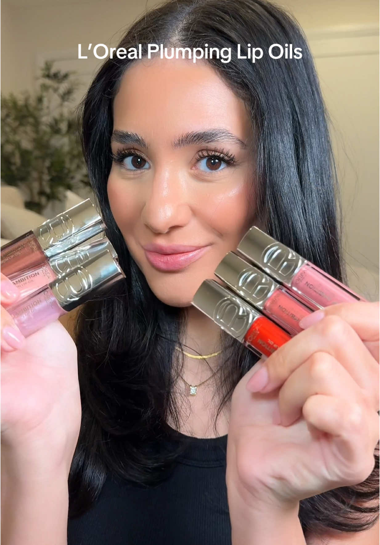 Which shade is your favourite? #CapCut @L’Oréal Paris #lipoil #lipoils #lipswatch #lipswatches #makeup #makeupvideo #lorealparis #plumpinglipgloss #plumping #makeupproducts #makeuptryon 