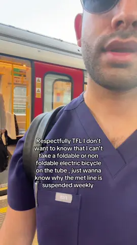 Ill just be late to handover or leave 2 hrs in advance 😘 #doctor #doctorsoftiktok #Medicine #tfl #london #tubegirl 