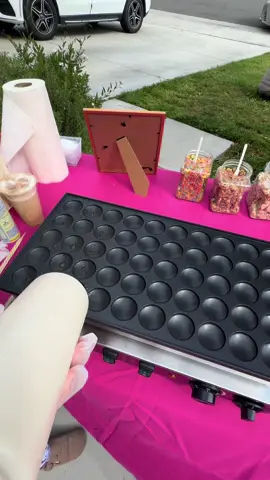 pop up available in eastvale ca 😍 #minipancakesbymerr #coffeesbykass #eastvaleca #eastvalepopup #explore #smallbuisnessowner #pancakes #coffeelover #coffee #fypシ #paratii #viralvideo 