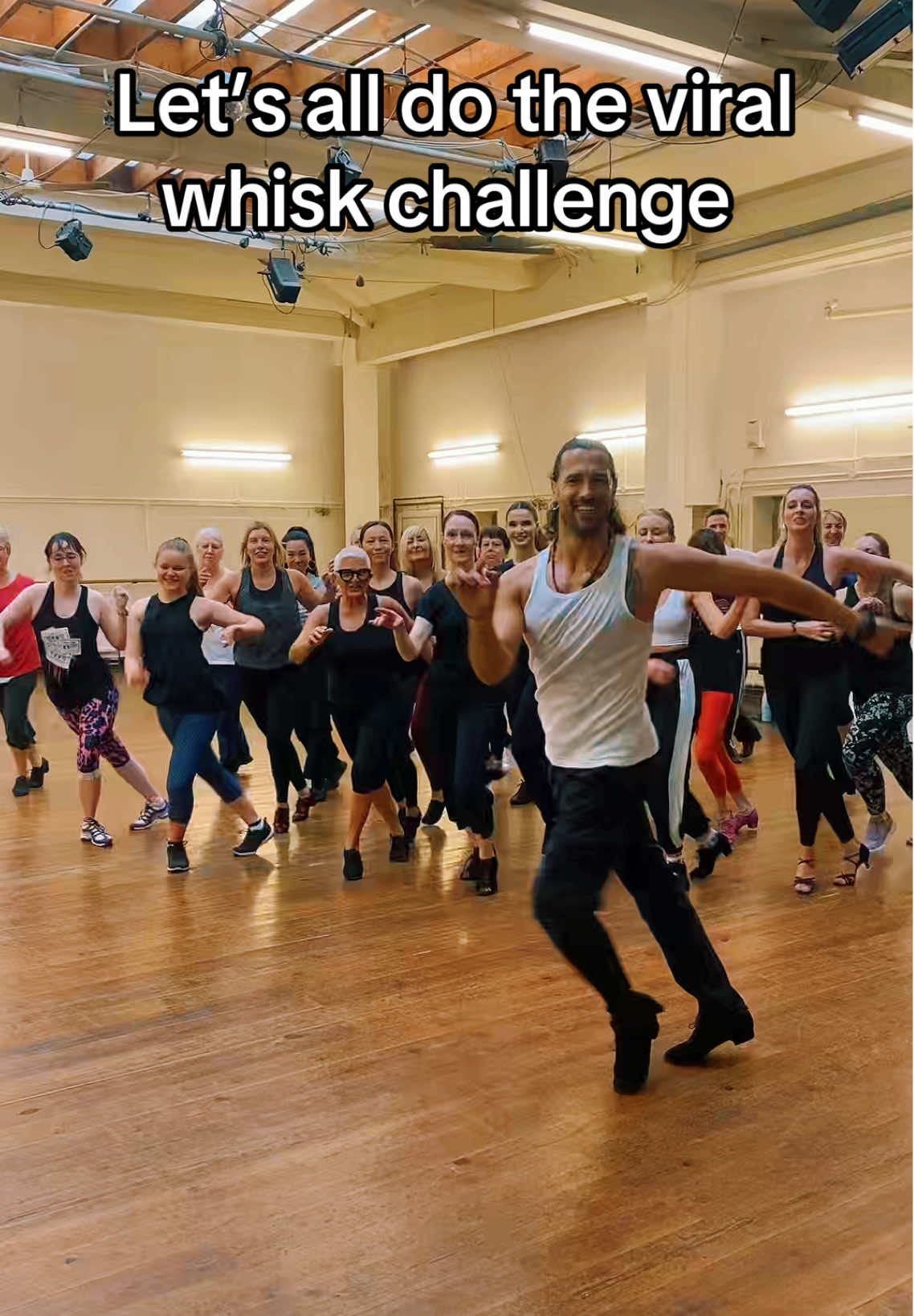 WHISK CHALLENGE FOR EVERYONE 🔥 #wiskchallenge #whisk #latin #ballroom #samba #fyp #fyppp #foryoupagе #viral #trend 