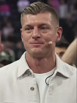اخخ لو هيچ الشياب لو ماتنراد 🩵😭 #tonikroos #ريال_مدريد #realmadrid #توني_كروس #Love #fyp #cristianoronaldo #like #viral #fypシ゚ #edit 