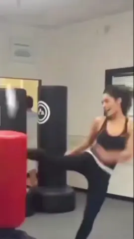 😂😂😂😂😂😂 شحن كل محافظات مصر #الشعب_الصيني_ماله_حل😂😂 #viral #ملابس_شبابي #كوليكشن_جديد #اعلان #كريتيف 