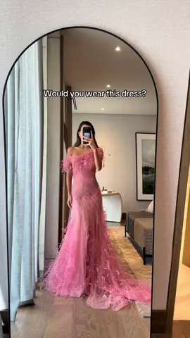 It’s a yes for me @The Peeled Closet #fashiontiktok #fashion #fyp #ootdinspo #inspo #marchesa #dress 