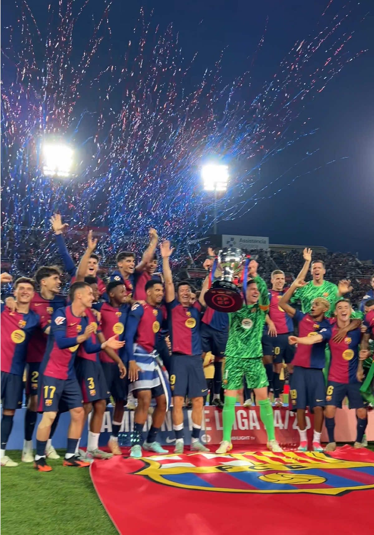 ELS CAMPIONS DE LA LLIGA 2024/25! 🏆