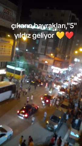 ve şampiyon Galatasaray 💛❤️