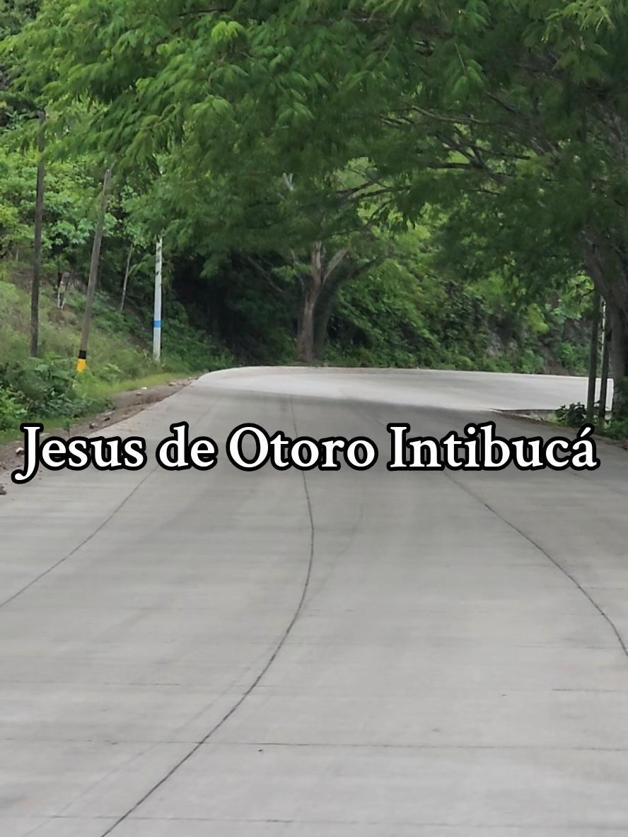 Viajando por Jesús de Otoro Intibucá.  #honduras🇭🇳 #paratii #paisajes #xiomarapresidenta #policianacionaldehonduras🇭🇳 #tik_tok 
