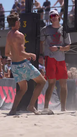 Got him. Taylor Crabb with the juke-stick 🎮 #AVPBeach #BeachVolleyball